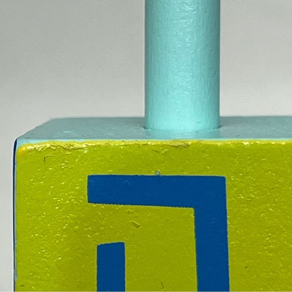 Larger Unbranded Wooden Green And Blue Hanukkah Dreidel - Picture 11 of 16